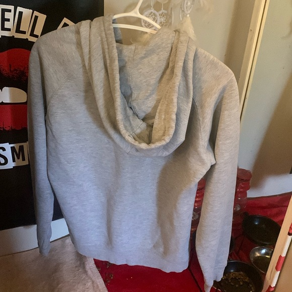 Grey carhartt zip up hoodie - Picture 3 of 3